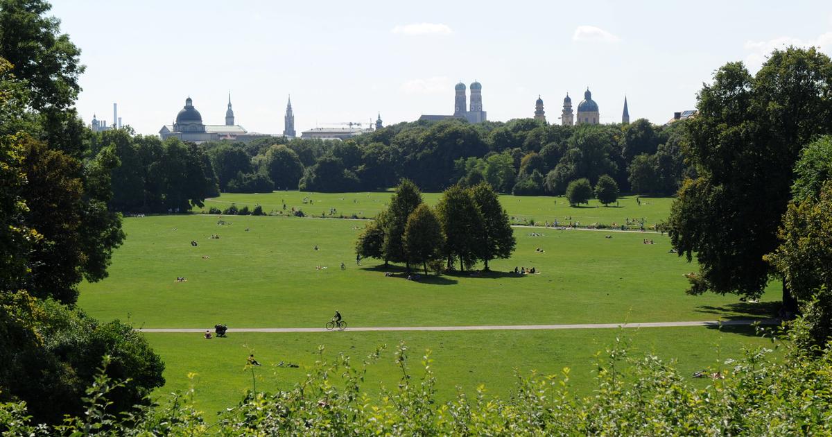 Englischer+Garten+Nackt Englischer Garten Muenchen Related Keywords & Suggestions - Englischer ...