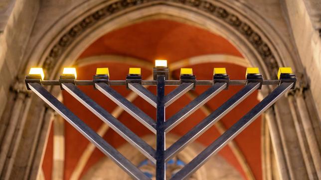 Kerzenleuchter zum jüdischen Lichterfest Chanukka