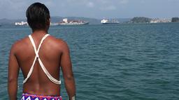 Weltspiegel Panama: Neben einer der Lebensadern des Welthandels leben heute die Emberá: dem Panama-Kanal.
