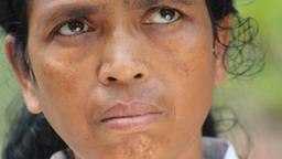 Wir treffen Soni Suri. Sie wurde von der Polizei im Bundesstaat Chhattisgarh gefoltert.
