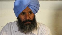 Er sagt: "Hätte ich gefoltert wie meine Kollegen, wäre ich hoch befördert worden." Heute ist Singh kein Polizist mehr.