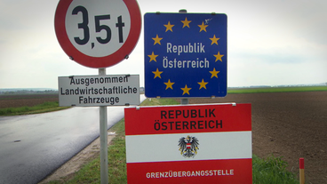 Schilder an der österreichischen Grenze