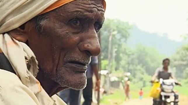 Man at the roadside (Photo: BWR)