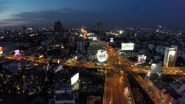 Thailand: Immer mehr Hochhäuser in Bangkok – für Straßenküchen bleibt da nicht mehr viel Platz