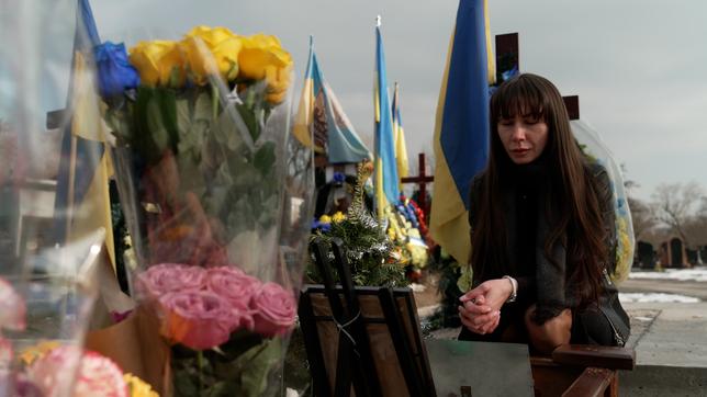 Ukraine: Front oder Familie? Uljana ist innerlich zerrissen.