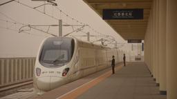 Auch die Kleinstadt Turpan ist bereits an Chinas High-Speed-Zugnetz angeschlossen. Fahrten nach Urumqi dauern etwa eine Stunde. 