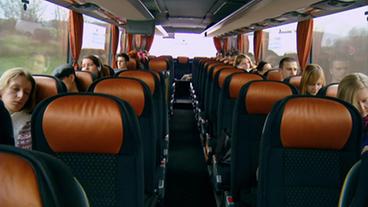 Bildquelle: SR Fernbuslinien dürfen der Bahn Konkurrenz machen.