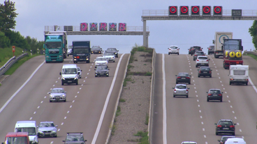 Bild: SWR Autobahn mit Schilderbrücken