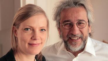 Can Dündar und Katja Deiß.