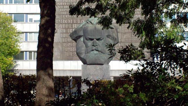 Bild: WDR/Peter Dörfler Karl-Marx-Monument in Chemnitz