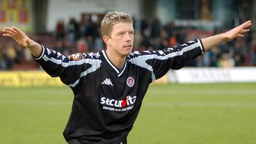 Bildquelle: dpa - Bildfunk St.-Pauli Spieler Nico Patschinski
