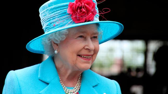 Bildquelle: NDR/ Gisela Kraus Queen Elizabeth II. bei einem Away Day in Cloughton 2010.