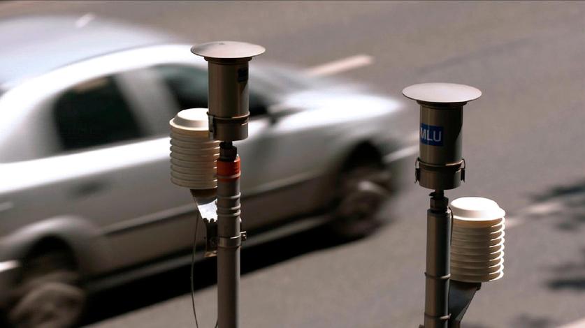 Messstationen registrieren die Luftbelastung auf deutschen Straßen.