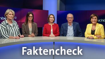 Bild: WDR/Oliver Ziebe Die Gäste (v.l.n.r.): Susanne Gaschke, Iris Sayram, Claudia Major, Günther Jauch