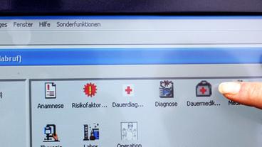 Bild: dpa/Thomas Frey Die elektronische Gesundheitskarte: Hat sie tatsächlich nichts gebracht?