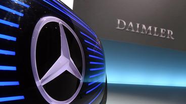 Bildquelle: dpa 21 verschiedene Anleihen hat die EZB von Daimler gekauft.