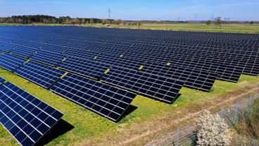 Photovoltaikanlage auf einem Acker