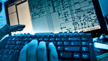 Bildquelle: picture-alliance/dpa Hacker (Symbolbild)