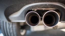 Auspuff von Dieselfahrzeug