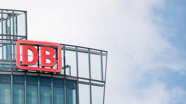 Logo auf der Konzernzentrale