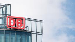Logo auf der Konzernzentrale