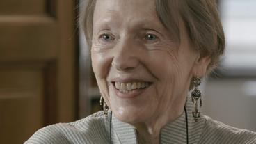 Anita Albus ist Zeichnerin und Dichterin