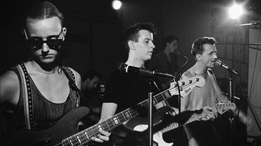 Eine Band spielt 1988 im Jugendclub Extrem.