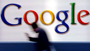 Bildquelle: picture-alliance / dpa/ Boris Roessler Google Schriftzug