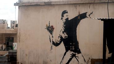 Bild: mauritius images Der Blumenwerfer in Ramallah