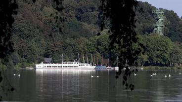Bildquelle: WDR Schiff auf dem Baldeneysee