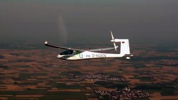 Bild: SWR Eine e-Genius im Flug.