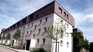 Bild: BR Wohnhaus mit oberster Etage aus Holz
