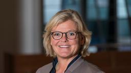 Ilka Sobottke ist evangelische Sprecherin aus Mannheim, die am 15. Mai das ?Wort zum Sonntag? sprechen wird. Ilka Sobottke studierte in Heidelberg und Rom, absolvierte ihr Vikariat im Hochschwarzwald und in Neapel.