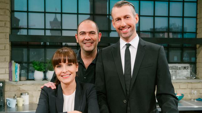 Bild: BR/Julia Müller Von links: Die Kabarettisten Maike Kühl, Hannes Ringlstetter und Sebastian Pufpaff.