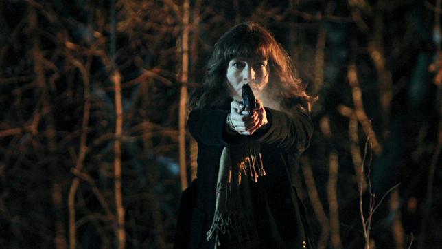 Irene Huss (Angela Kovacs) ist dem Killer dicht auf den Fersen.