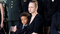 Olivia Pitterson mit ihrem Sohn
