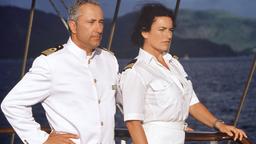 Kapitän Arno Köhler und seine Cruisedirektorin Marlene