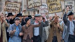 Landauer – Der Präsident: Juden demonstrieren gegen Nazis.