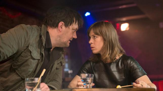 Bildquelle: NDR/ Christine Schroeder Das Verhältnis der Kommissare Bukow (Charly Hübner) und König (Anneke Kim Sarnau) beginnt wieder Risse zu zeigen.