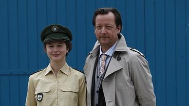 Bild: BR/Martina Bogdahn Anna Maria Sturm und Matthias Brandt als Polizeiruf-Ermittler