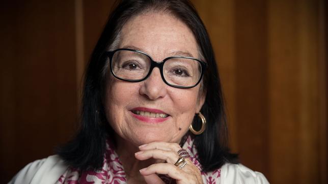Bild: dpa/Daniel Reinhardt Nana Mouskouri