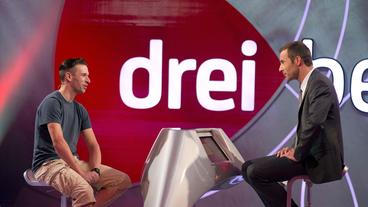Bild: ARD/Thorsten Jander Moderator Kai Pflaume (r.) mit dem Kandidaten Jens