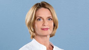 Bild: ARD/Tom Schulze In aller Freundschaft – Die jungen Ärzte: Gunda Ebert als Dr. Franziska Ruhland