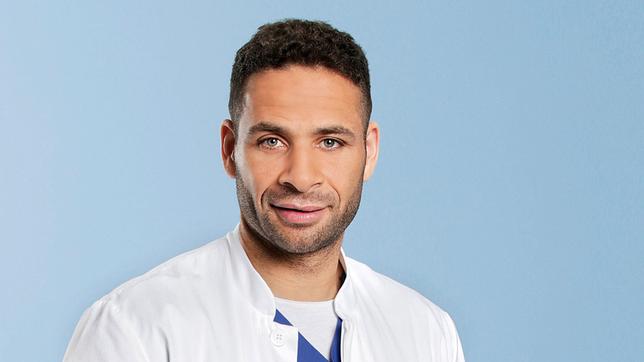 Bild: ARD/Tom Schulze Die jungen Ärzte: Mike Adler ist Dr. Matteo Moreau