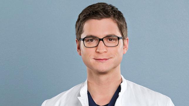 Bild: ARD/Tom Schulze Die jungen Ärzte: Stefan Ruppe ist Elias Bähr