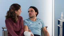 Marlen (Jennifer Frank) steht ihrem Freund Kai (Sascha Göpel) bei, der gerade seine Schmerzmittel-Sucht überstanden hat und nun operiert werden soll.