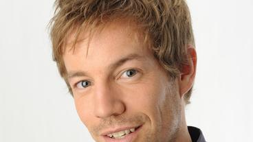 Bild: ARD/Ann Paur Tobias Dürr ist Markus Zastrow