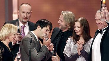 Die Crew auf der Bühne Bild: WDR/Herby Sachs/Max Kohr)