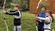 Hendrik, Annika e Wang