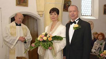 Barbara e Werner in chiesa (Foto: ARD / Jo Bischoff)